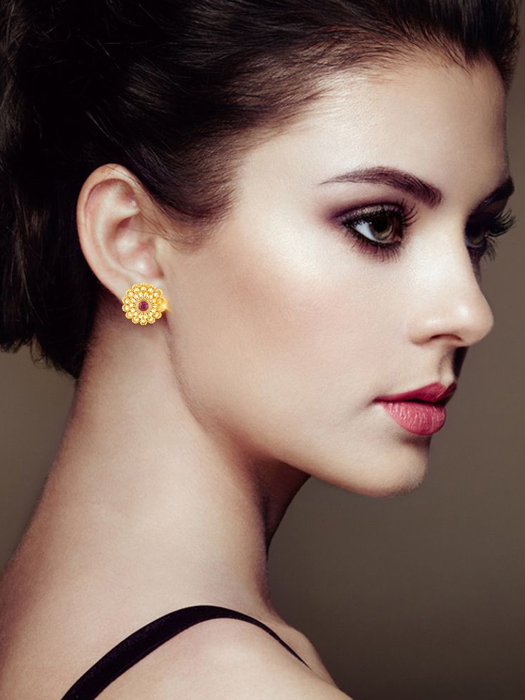 

DIVASTRI Circular Studs Earrings, Gold
