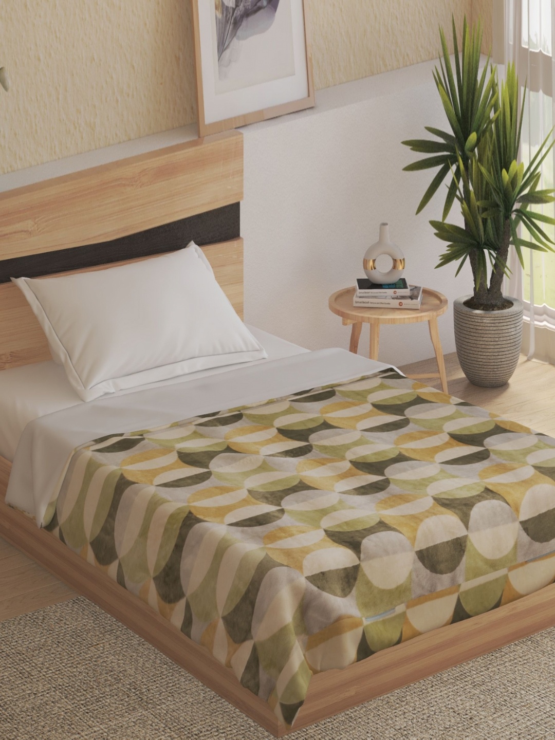 

Home Centre Cozy Classics Green & White Geometric Printed 200 GSM Single Bed Blanket