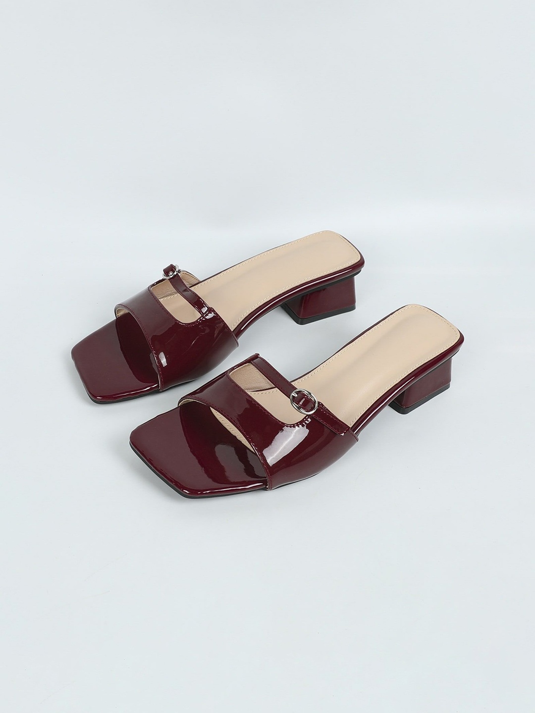 

Jbarg Women Solid Block Sandals With Buckles, Maroon