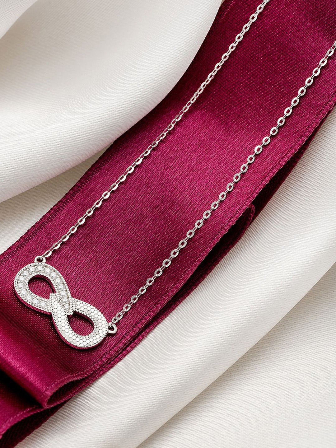 

SILBERRY Sterling Silver-Plated Infinity Bliss Chain