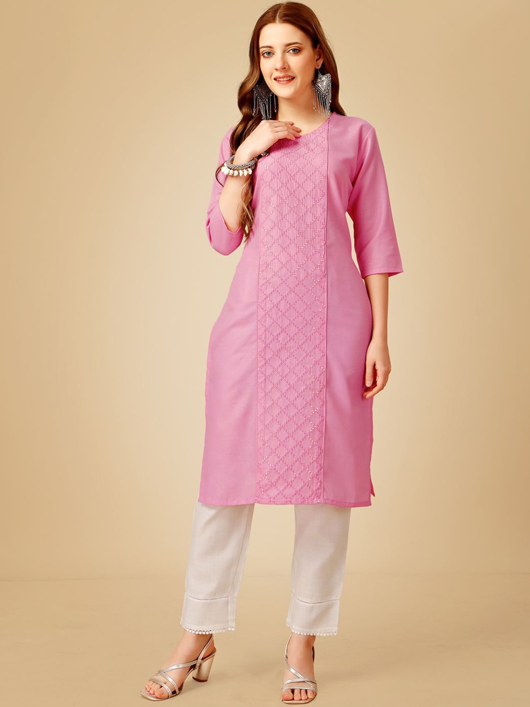 

HI FI NX Ethnic Motifs Embroidered Straight Kurta With Churidar, Pink