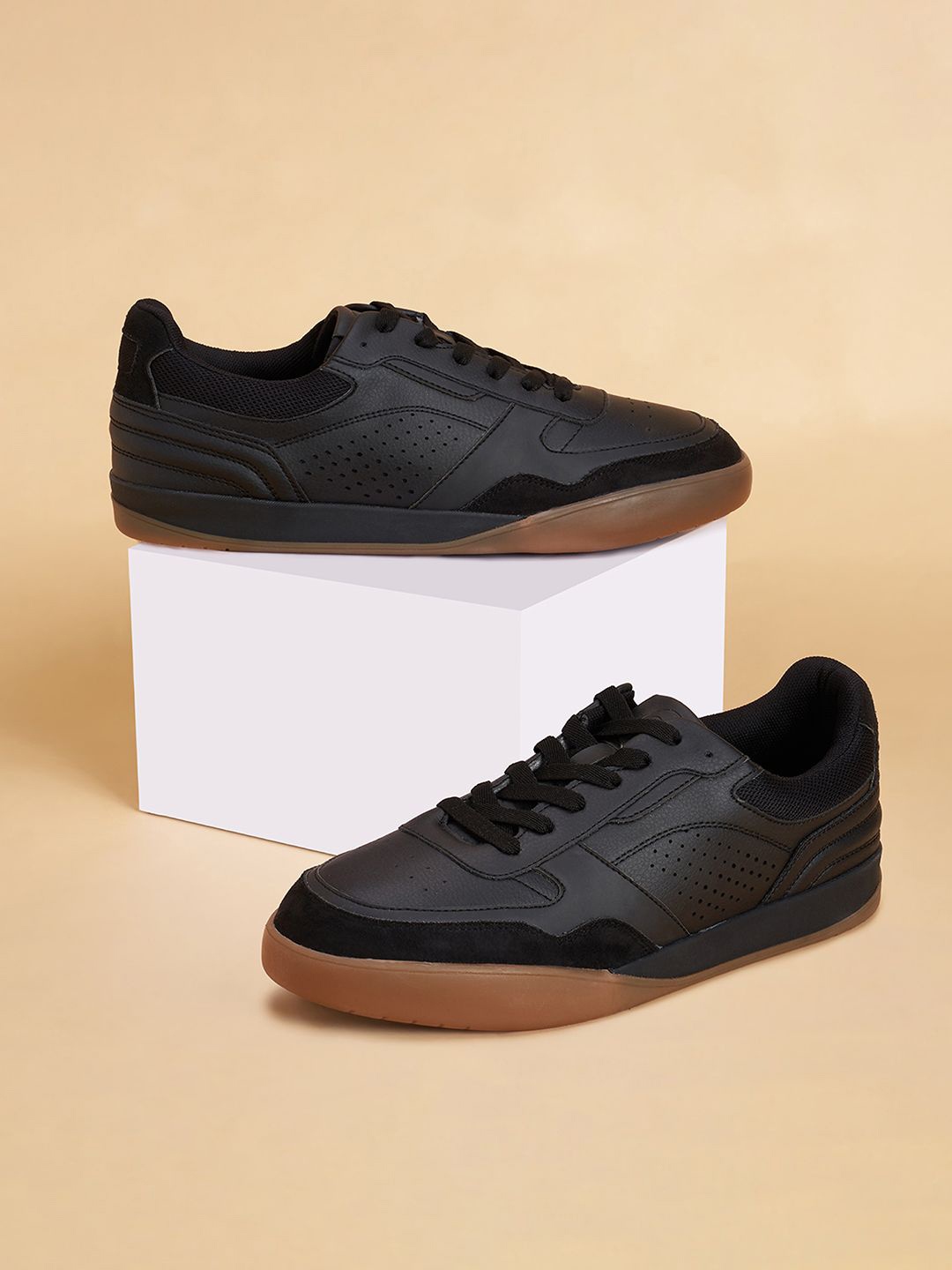 

Ajile by Pantaloons Men Textured PU Sneakers, Black