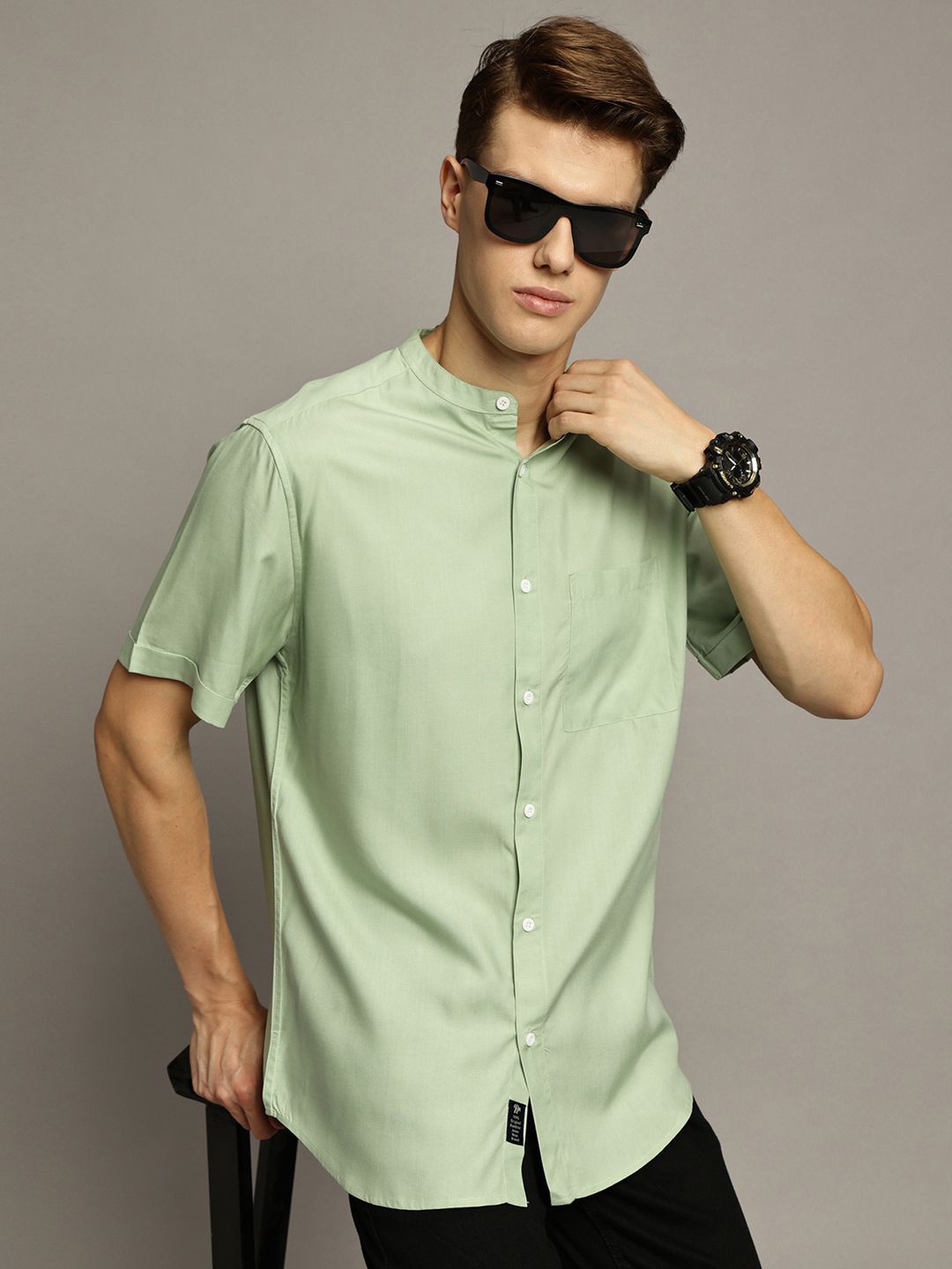 

The Roadster Lifestyle Co. Men Premium Band Collar Solid Cotton Casual Shirt, Green