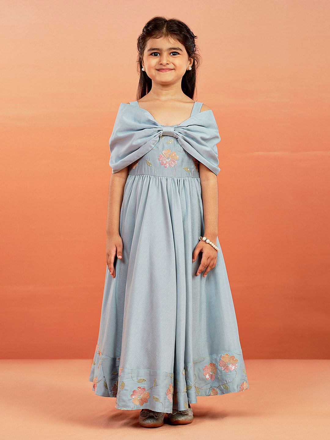 

VASTRAMAY Girls Blue Embroidered Off-Shoulder Shoulder Straps Maxi Dress