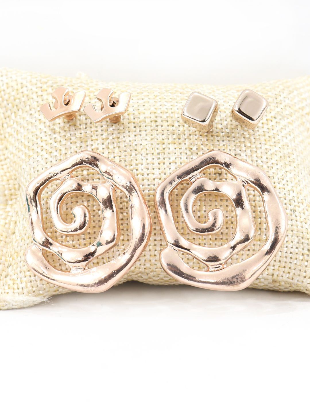 

KRENOZ Classic Studs Earrings, Gold