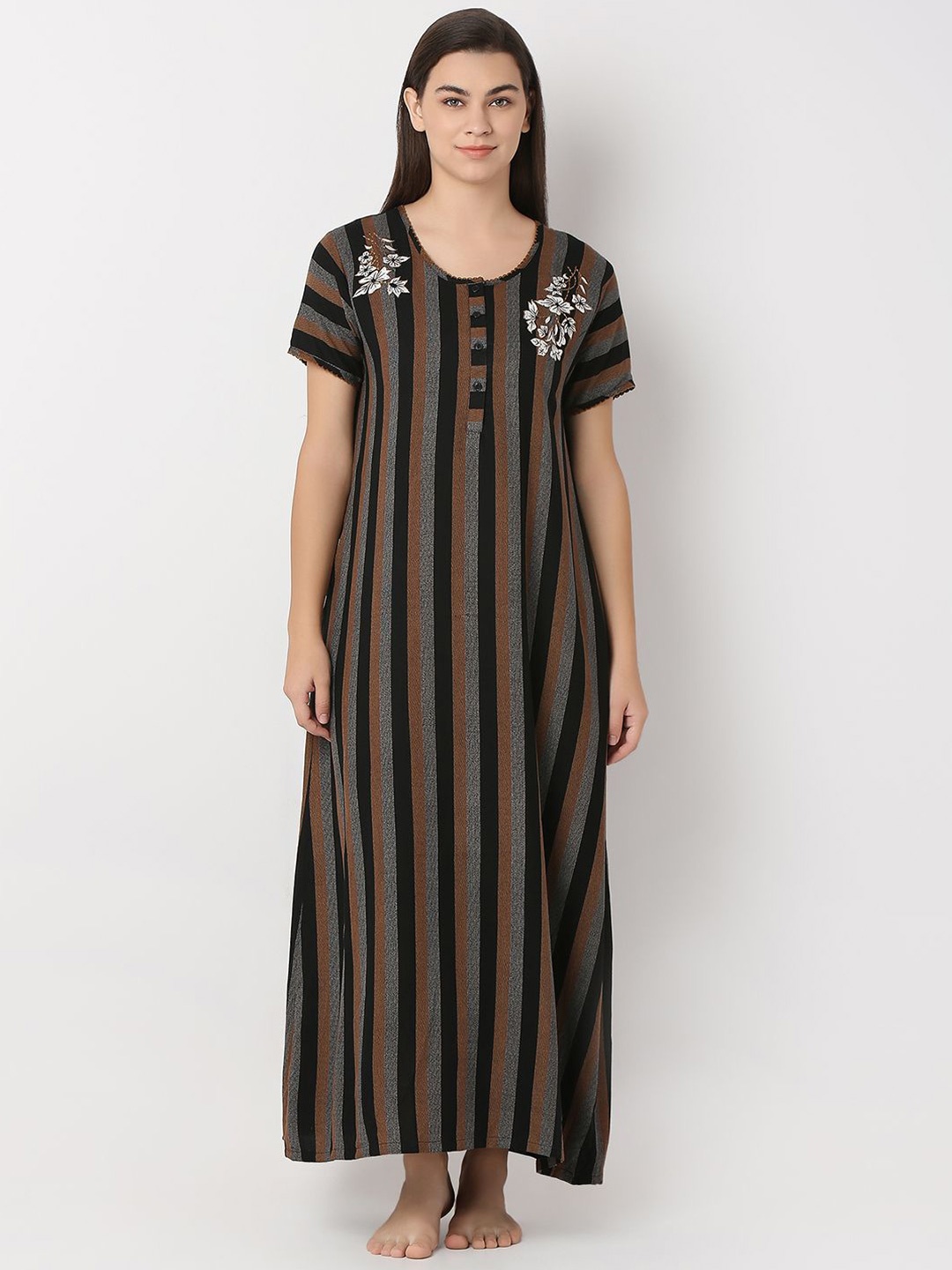 

Juliet Women Short Sleeves Striped Printed Maxi Nightdress, Black