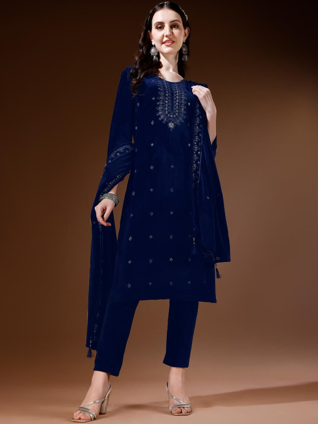 

Ziva Fashion Floral Embroidered Sequined Pure Wool Kurta With Trousers & Dupatta, Blue