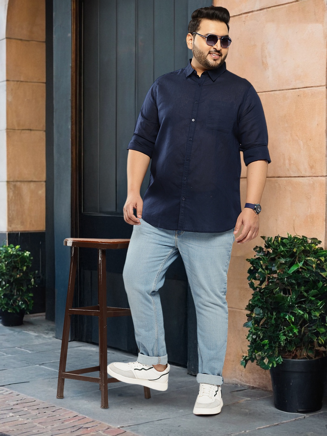 

Sztori Plus Size Regular Fit Casual Shirt, Navy blue
