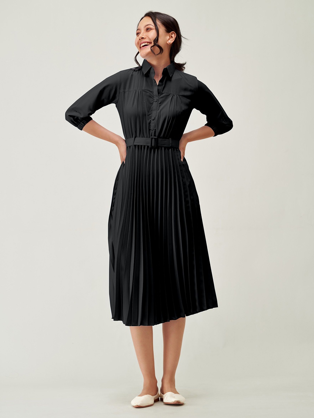 

Krunal Raiyani Women Shirt Collar Applique Fit & Flare Midi Dress, Black