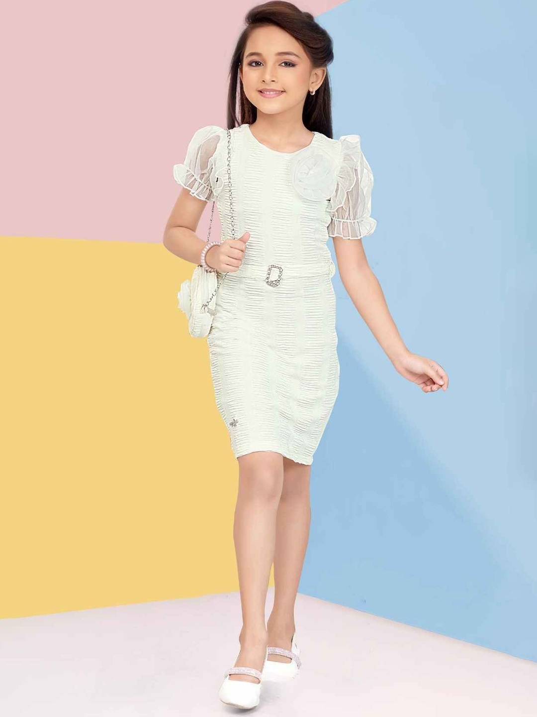 

Lagorii Girls Puff Sleeve Floral Applique Bodycon Dress, Cream