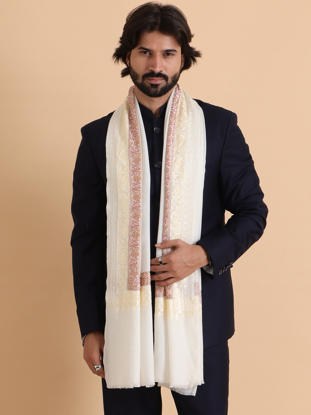 

Tweedle Floral Woollen Woollen Embroidered Shawl, White