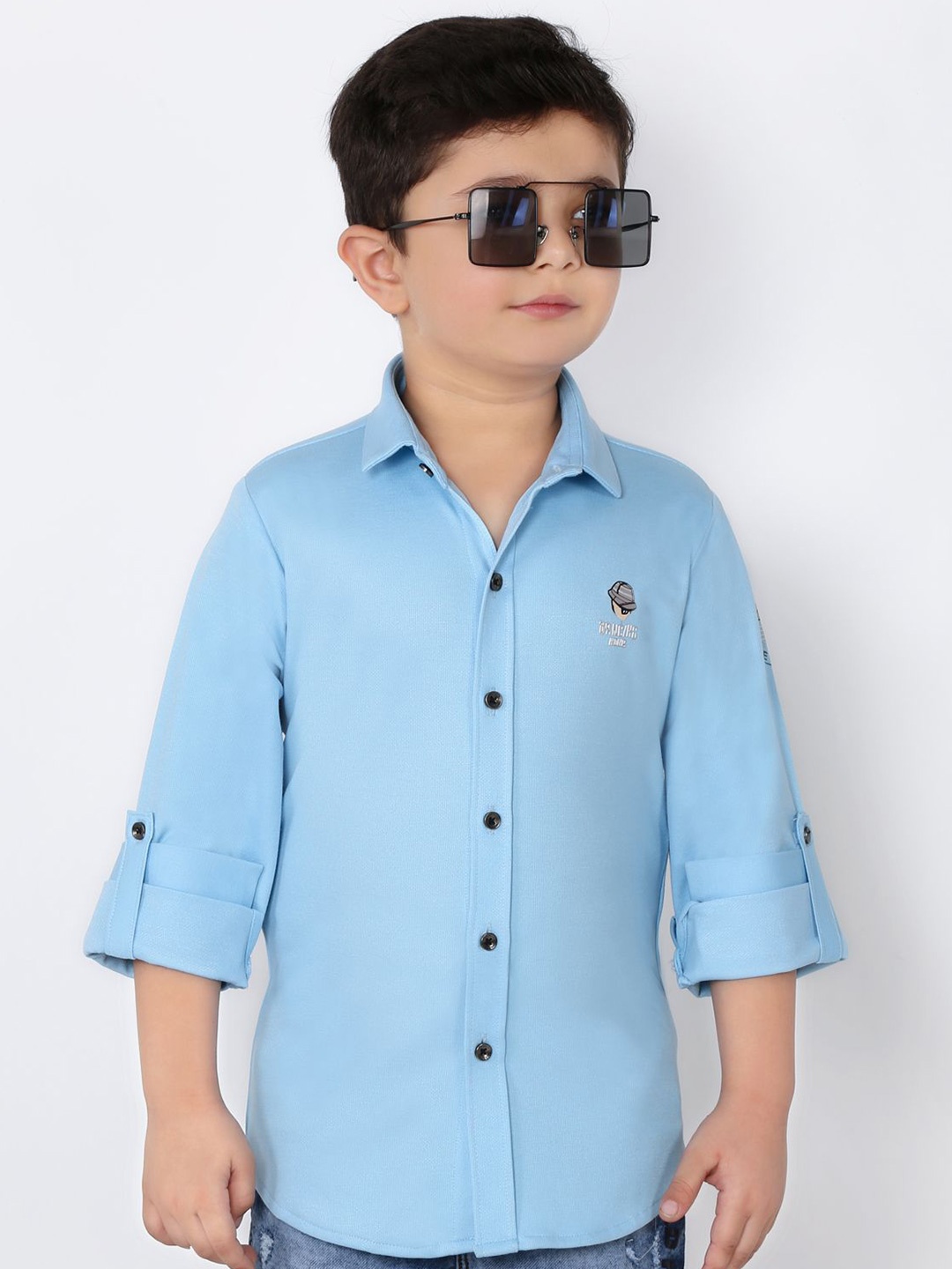 

MashUp Boys Classic Spread Collar Solid Cotton Casual Shirt, Blue