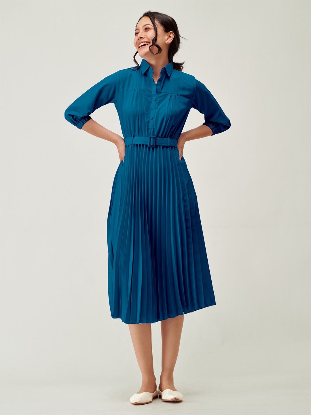 

Krunal Raiyani Women Shirt Collar Applique Fit & Flare Midi Dress, Blue