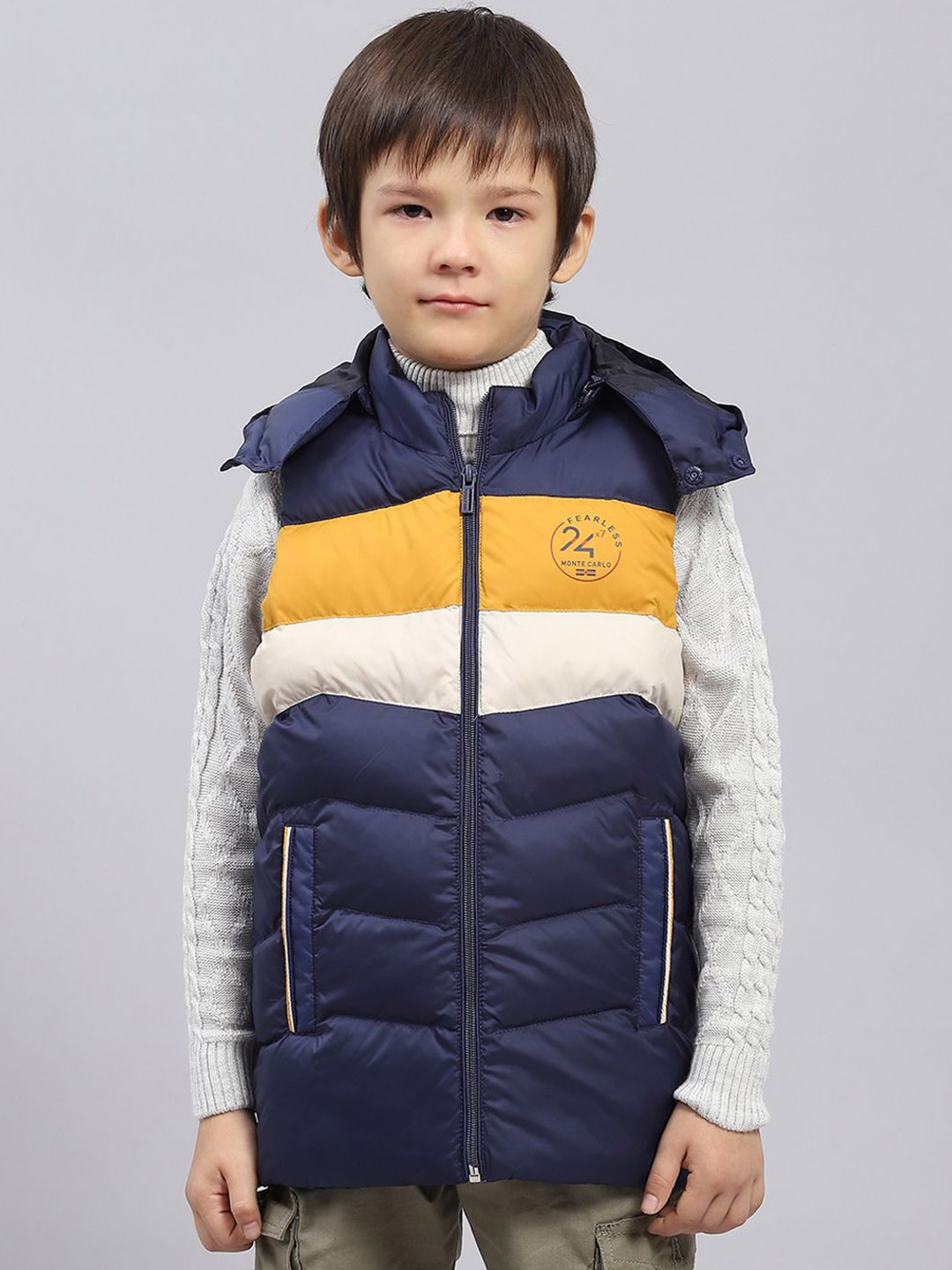 

Monte Carlo Boys Hooded Colourblocked Casual Puffer Jacket, Navy blue