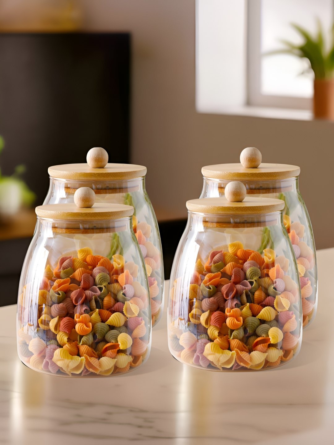 

The Better Home Brown 4 Pieces Borosilicate Glass Easy to Clean Jars With Bamboo Lids 1L
