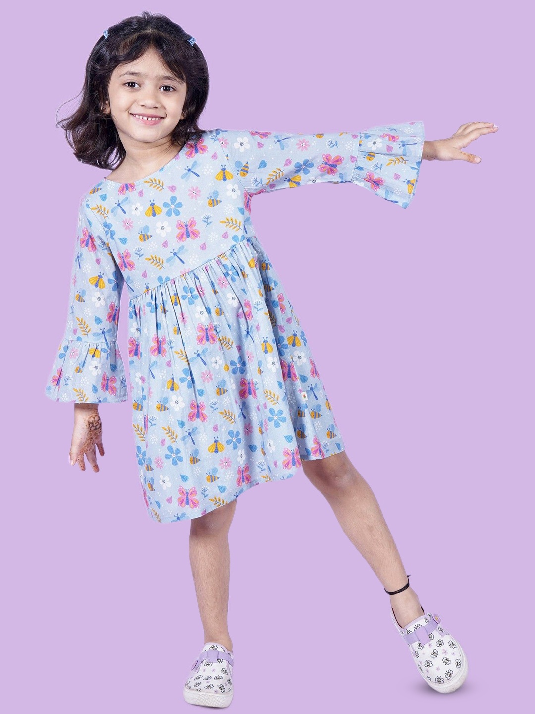 

Nature Nook Kids Girls Blue Cotton Round Neck Full Sleeves Floral Print Fit & Flare Dress