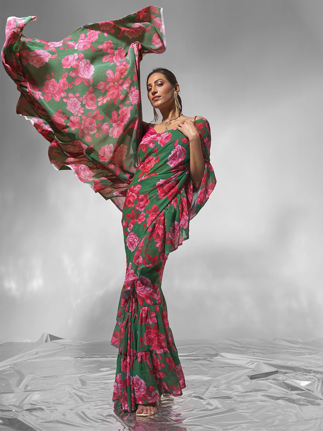 

Kalista Floral Printed Ready to Wear Saree, Pink