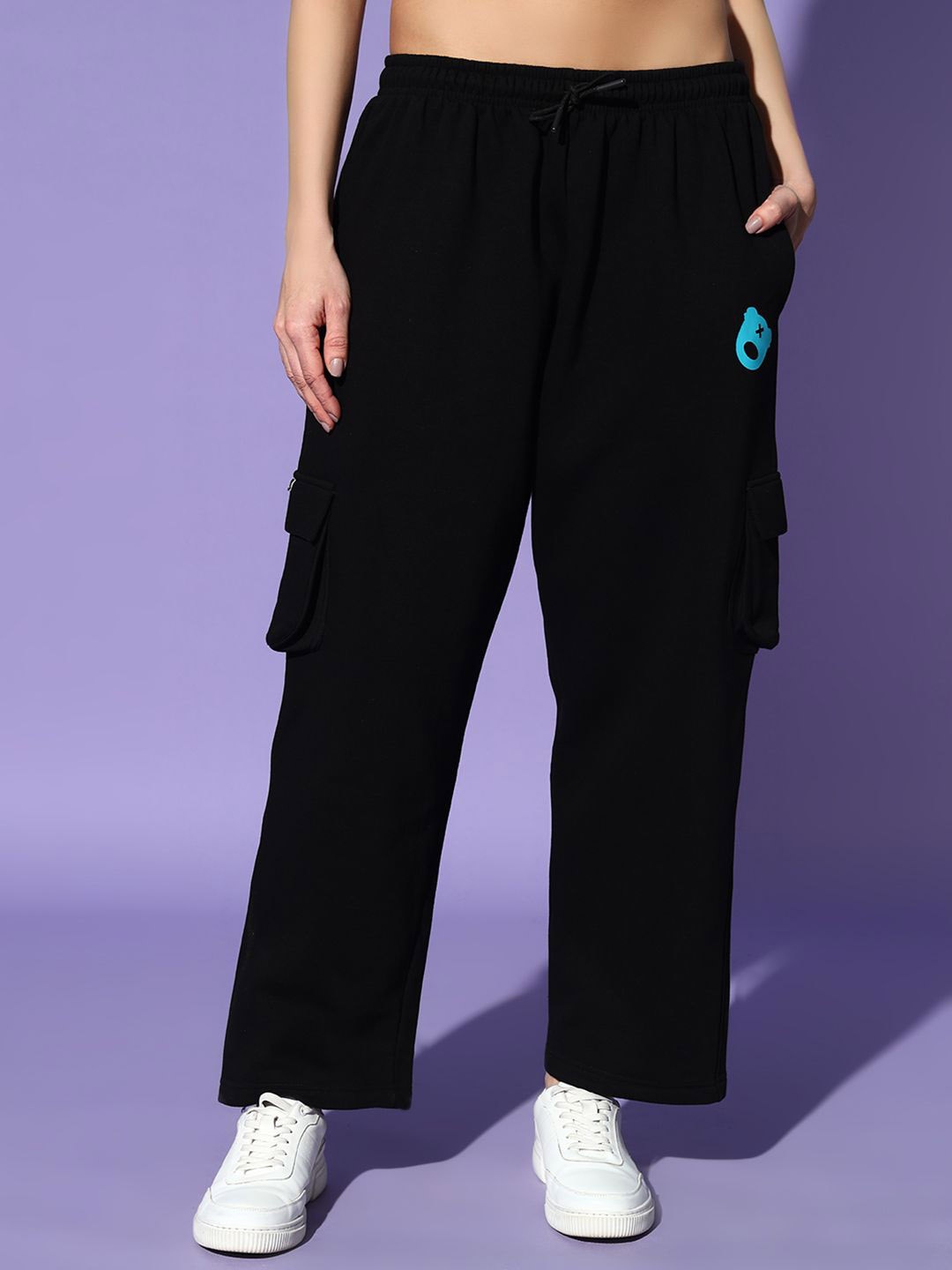 

GRIFFEL Women Straight Fit Mid Rise Track Pants, Black