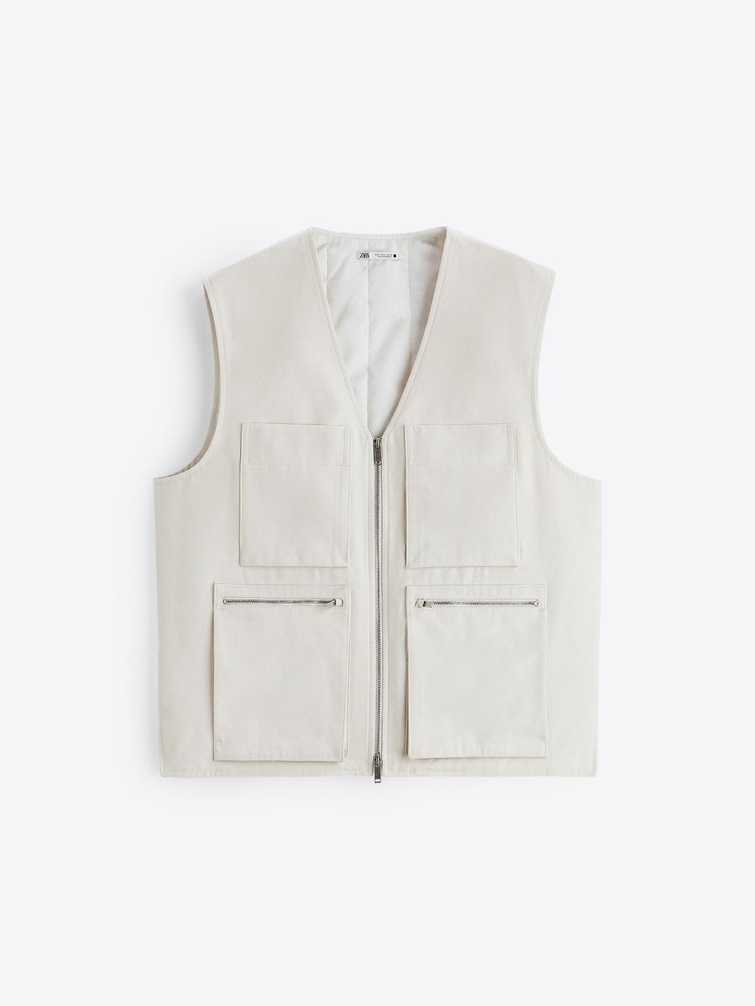 

ZARA Men Beige Waistcoat