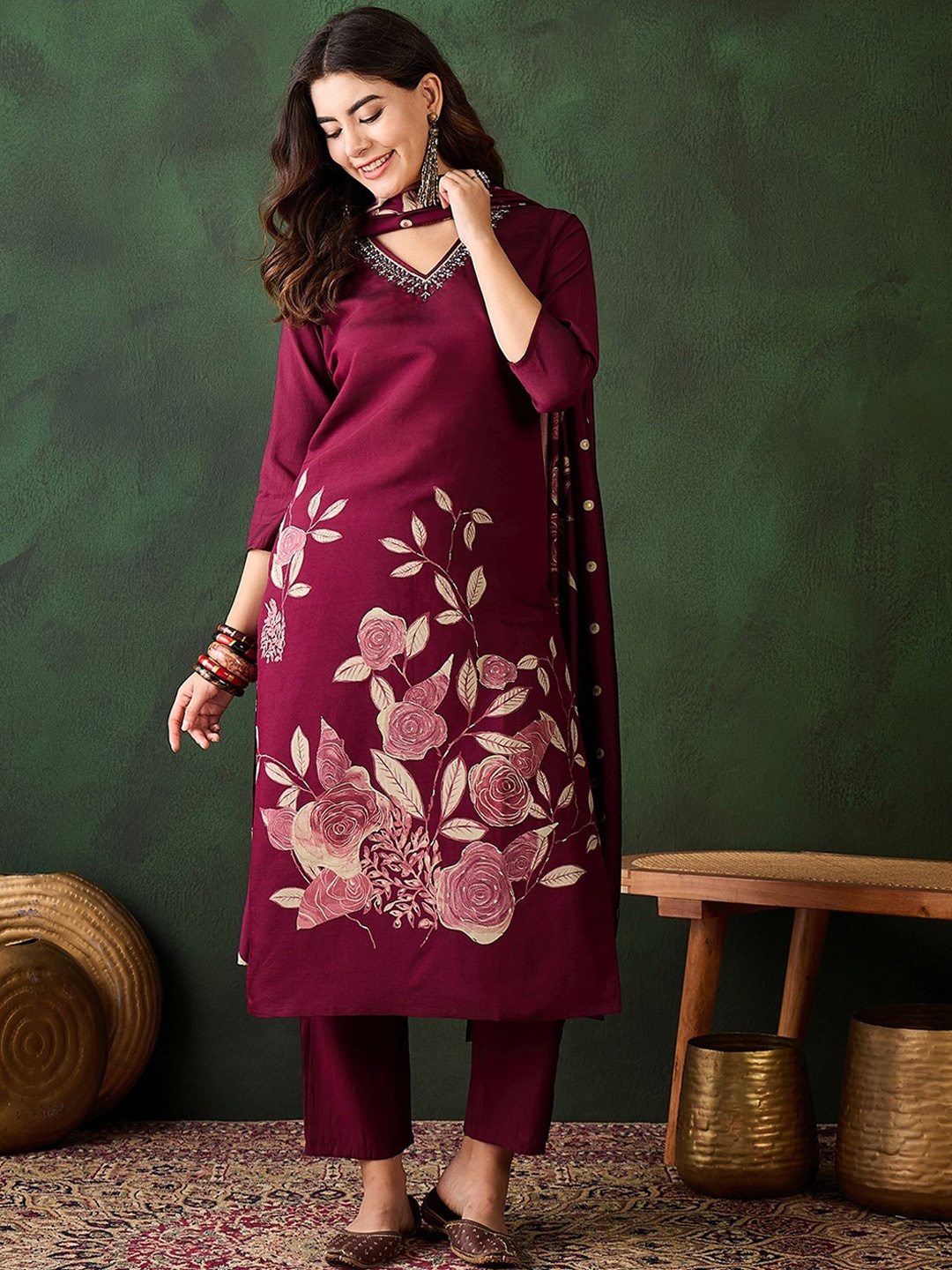 

Sangria Floral Printed Sequinned V-Neck Straight Kurta & Trouser With Dupatta, Maroon