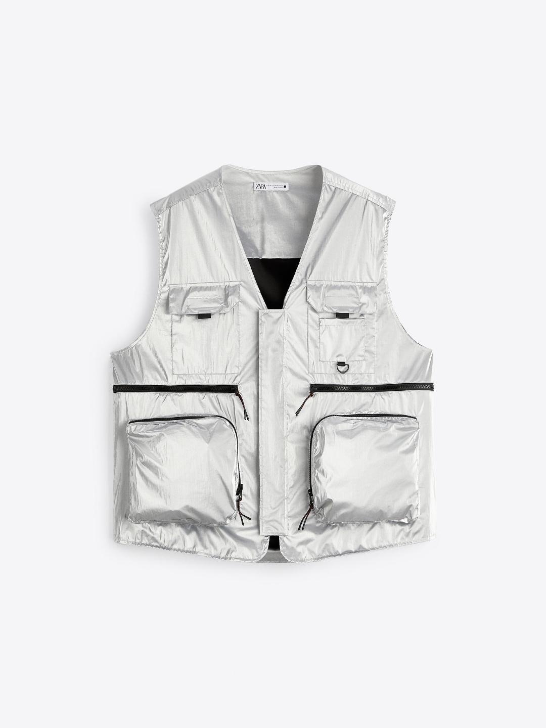 

ZARA Men Silver Waistcoat