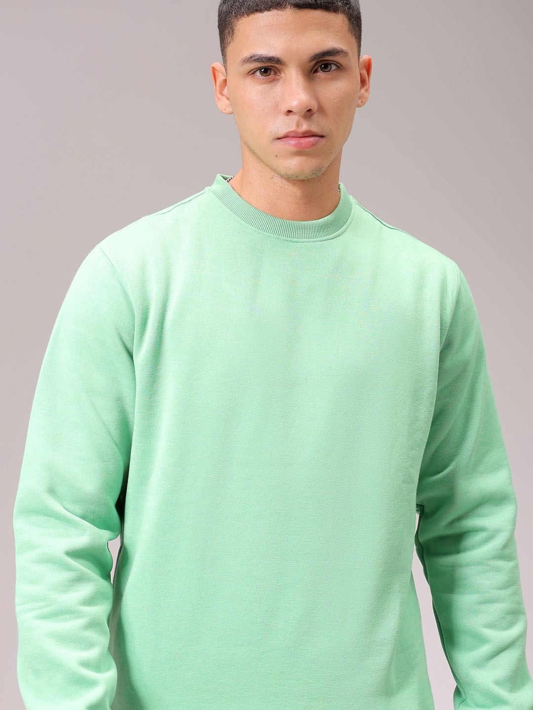 

The Indian Garage Co Men Round Neck Sweatshirt, Green