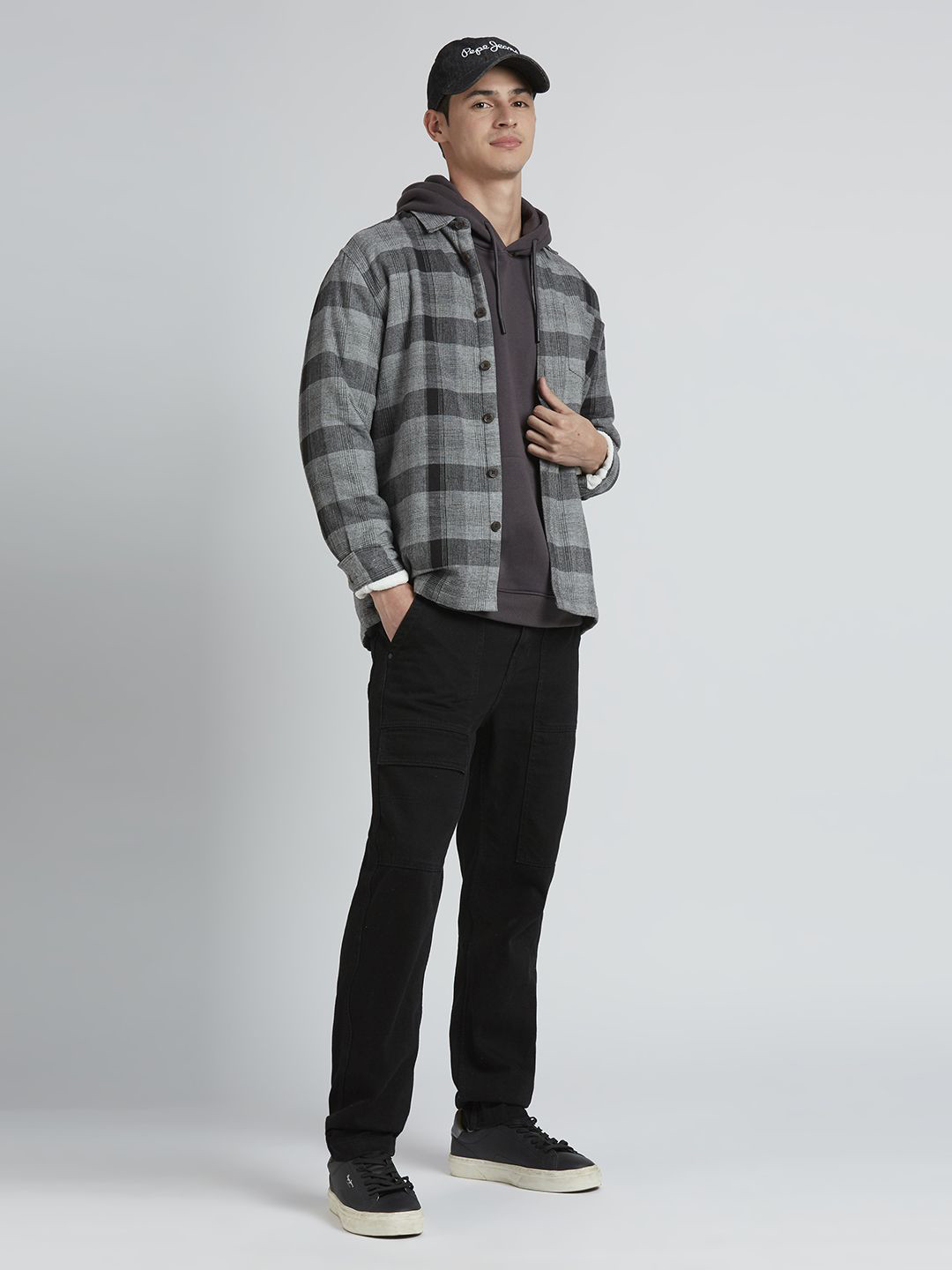 

Pepe Jeans Men Spread Collar Horizontal Striped Cotton Casual Shirt, Grey