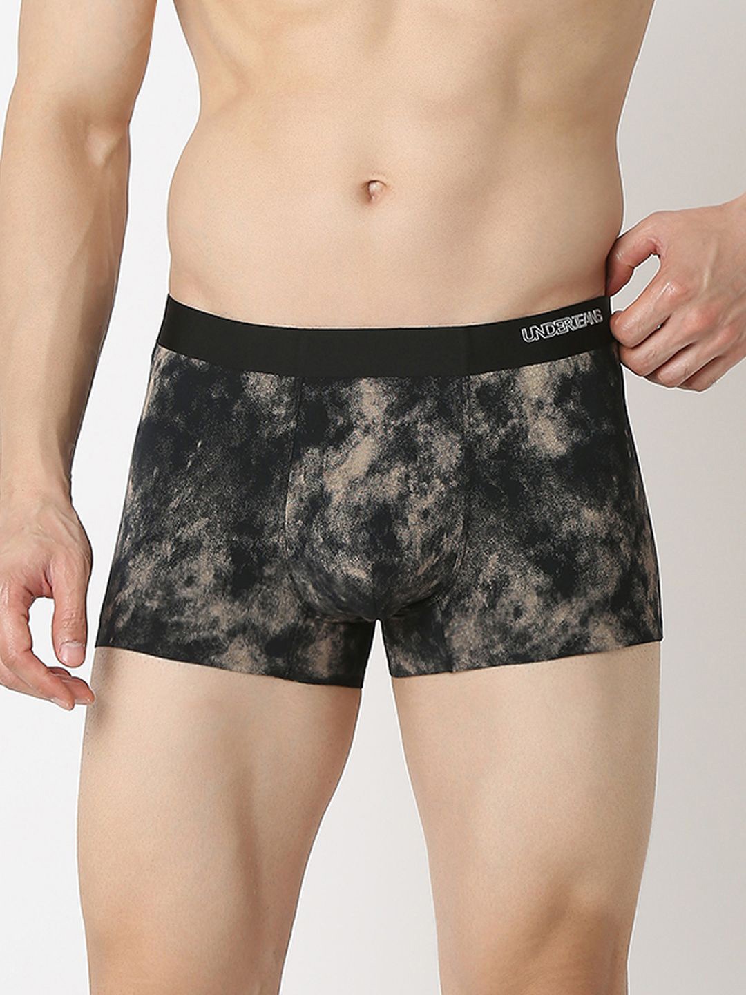 

UnderJeans by Spykar Mid Rise Short Trunk UJNRPTSI102BLKKHAKI20, Khaki