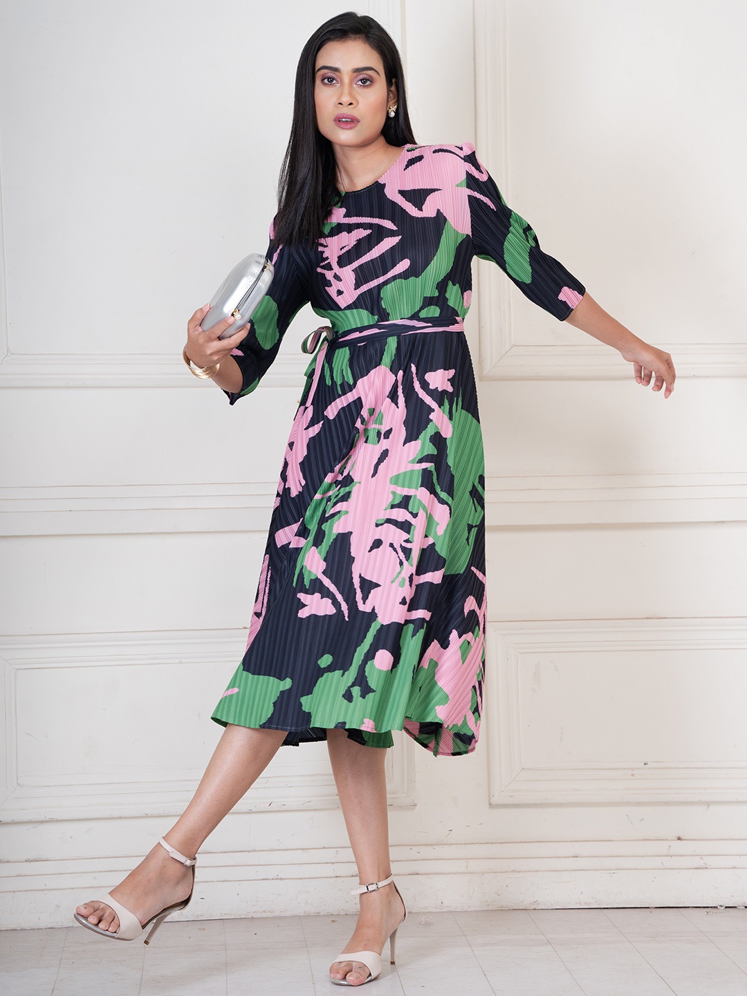 

Unityshop Women Abstract Printed A-Line Knee Length Dress, Black