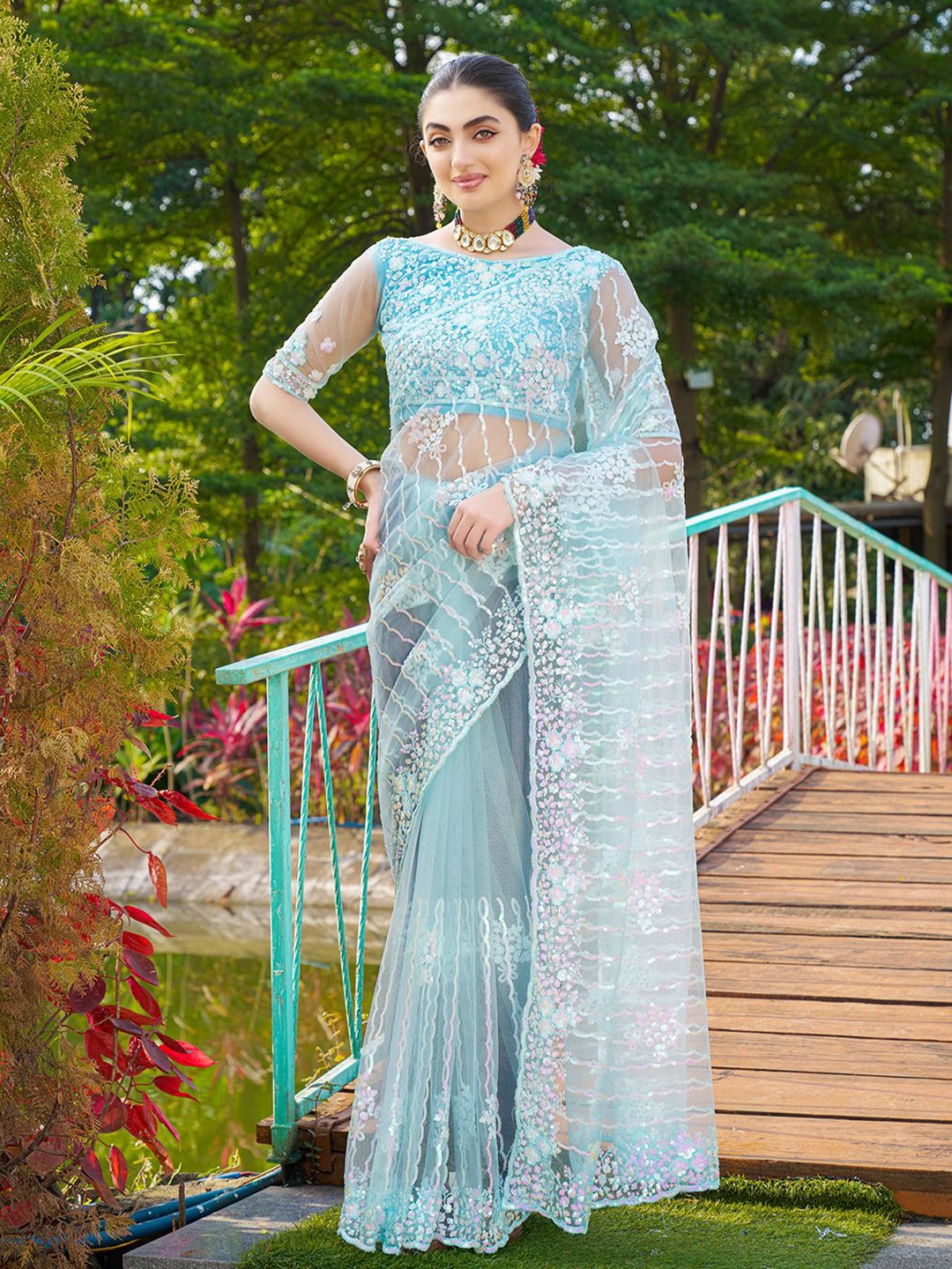 

SANJANA SILK Embellished Sequinned Net Maheshwari Saree, Turquoise blue