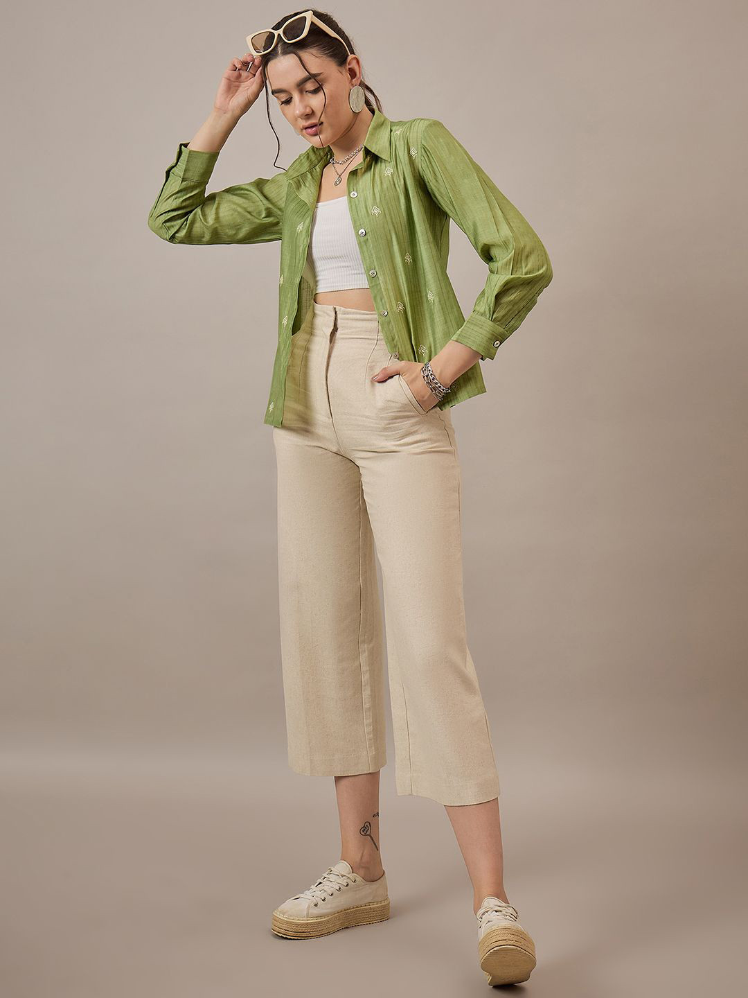 

The Roadster Lifestyle Co. Women Spread Collar Vertical Striped Casual Shirt, Green