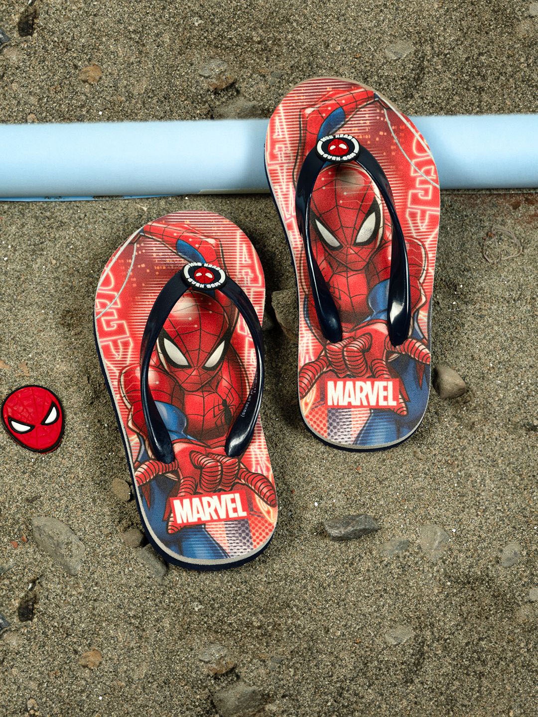 

toothless Boys Spider-Man Printed Rubber Thong Flip-Flops, Red