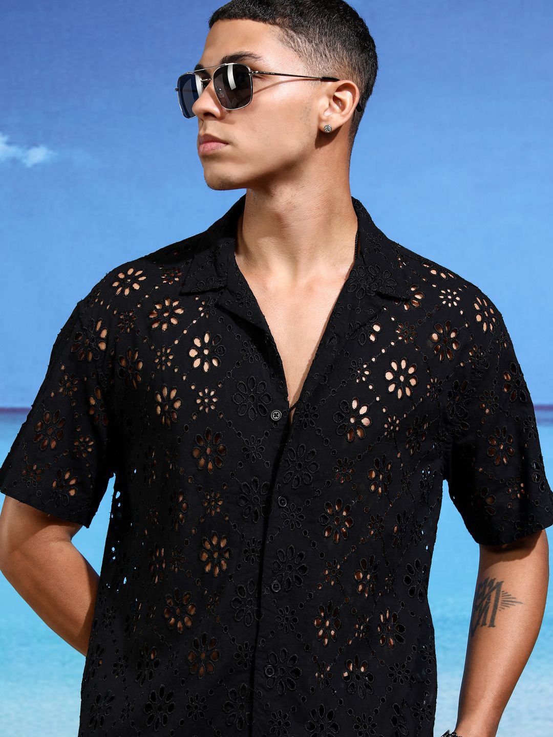 

Highlander Men Schiffli Relaxed Fit Shirt, Black