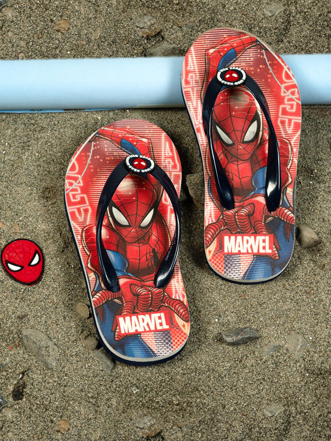 

toothless Boys Spiderman Printed Rubber Thong Flip-Flops, Red