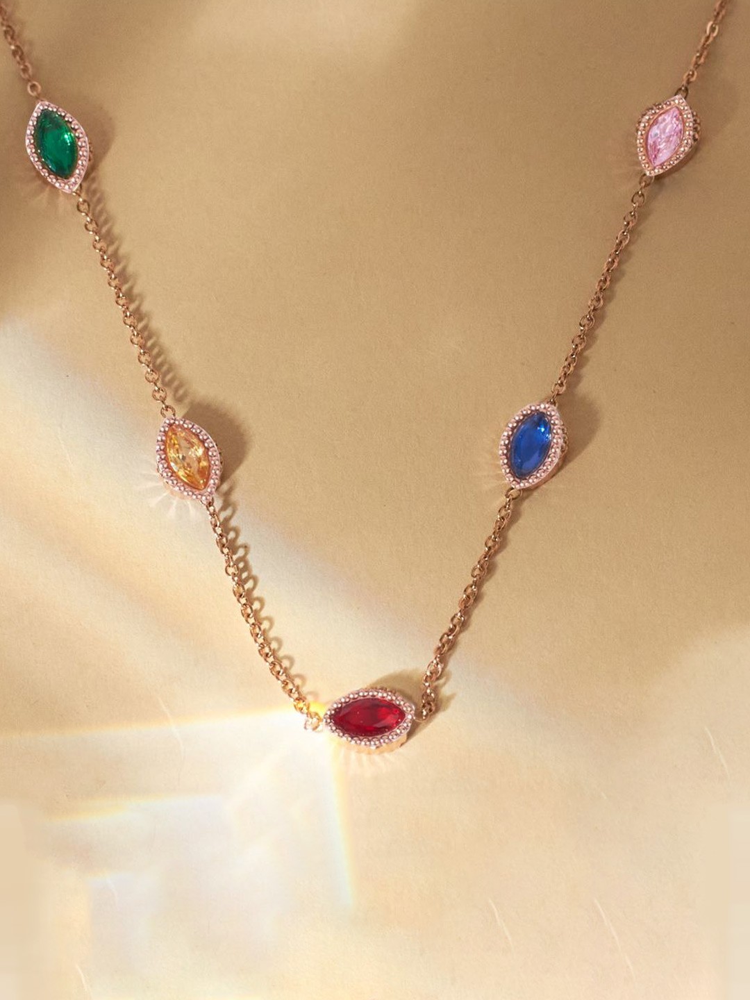 

SALTY Stainless Steel Diamond Stone Studded Chain, Gold
