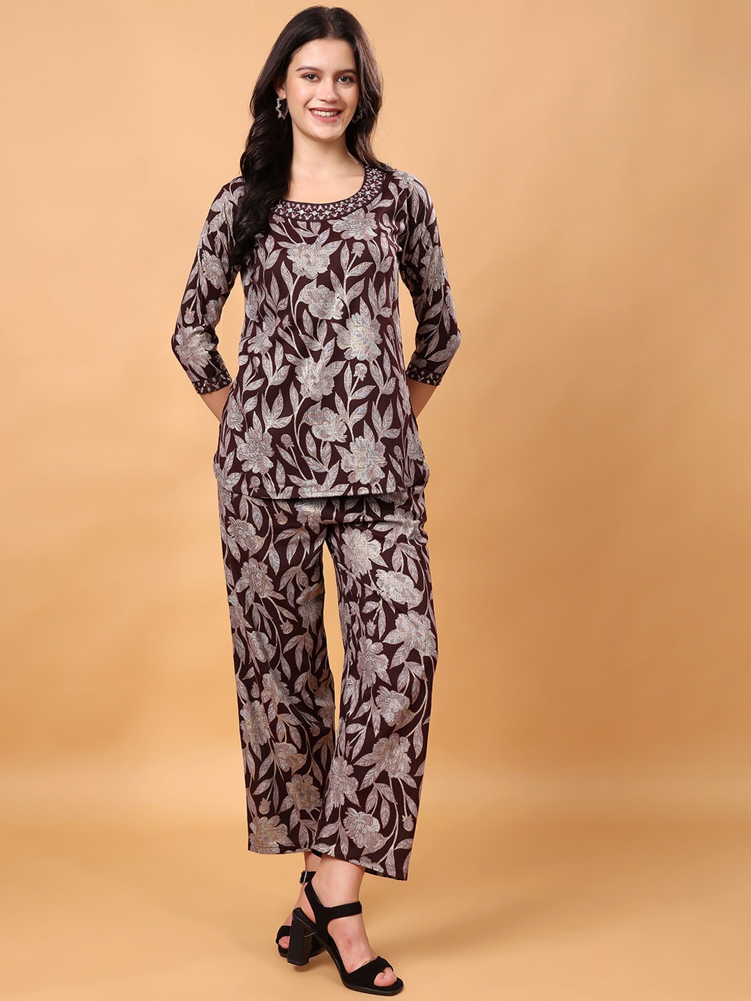 

London Hills Printed Tunic With Trousers, Brown