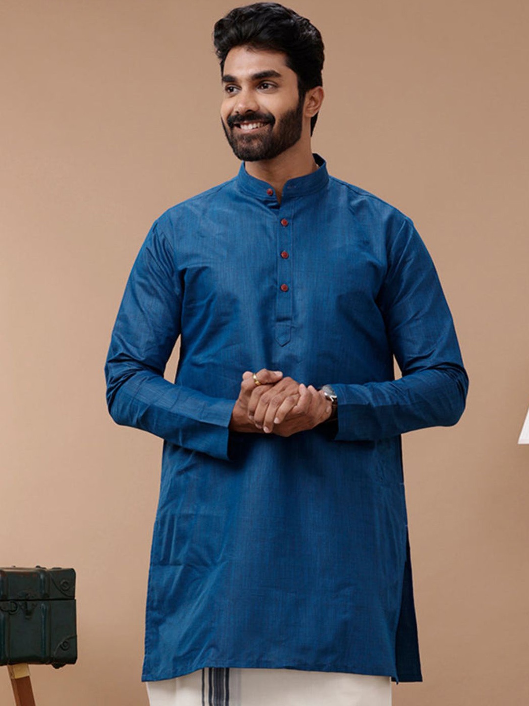 

Ramraj Mandarin Collar Cotton Straight Kurta, Blue