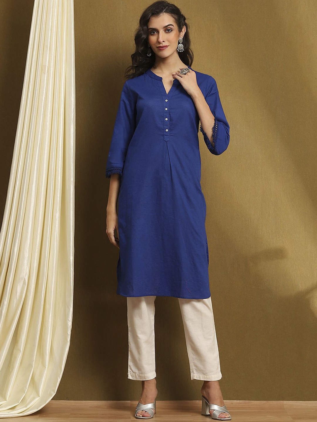 

Biba Mandarin Collar Straight Kurta, Blue