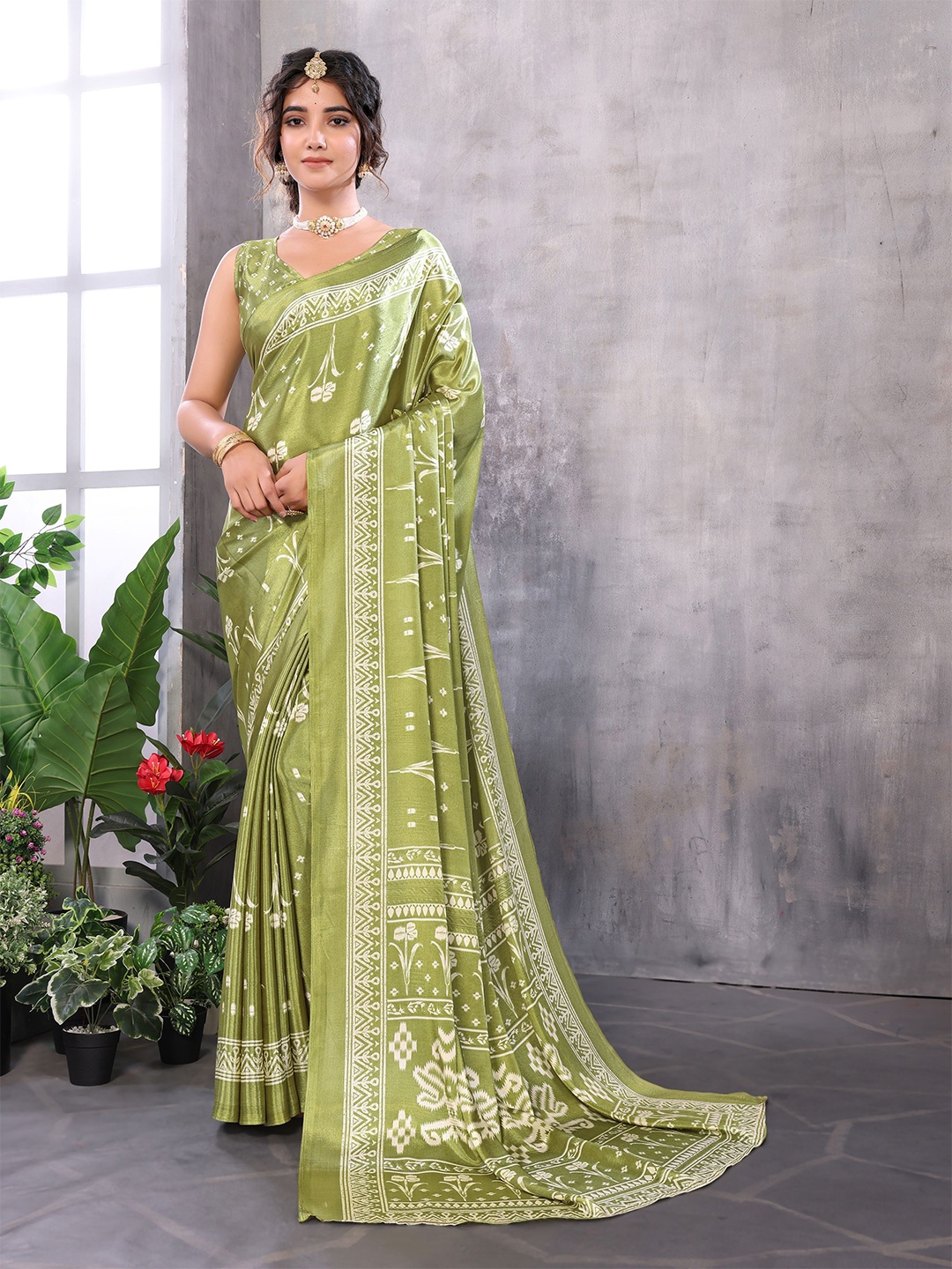 

KALINI Abstract Printed Sarees With Blouse Piece, Green