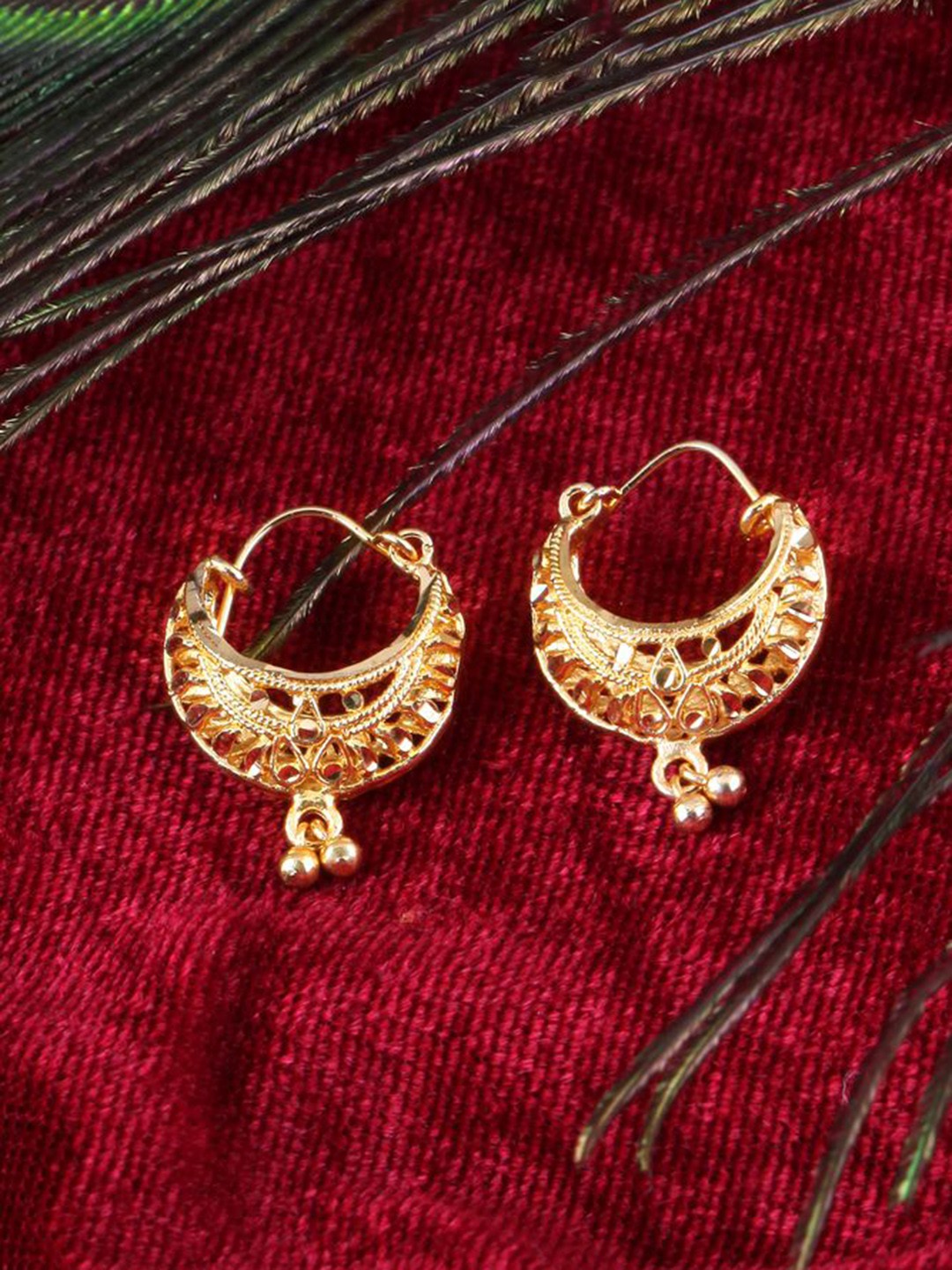 

DIVASTRI Set of 2 Gold-Plated Circular Hoop Earrings