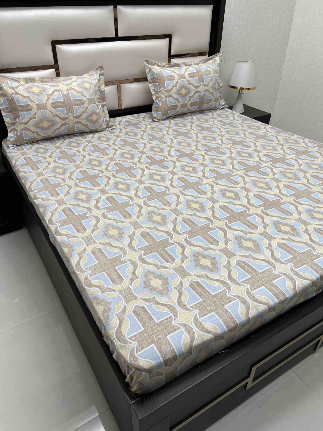 

Pure Decor Velar Brown Ethnic Motifs Pure Cotton 350TC Super King Bedsheet Set-2.75mx3.05m