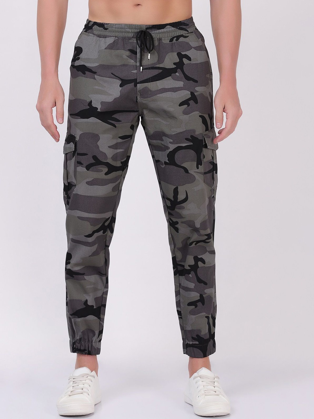 

BAESD Men Cotton Camouflage Printed Mid-Rise Joggers, Grey