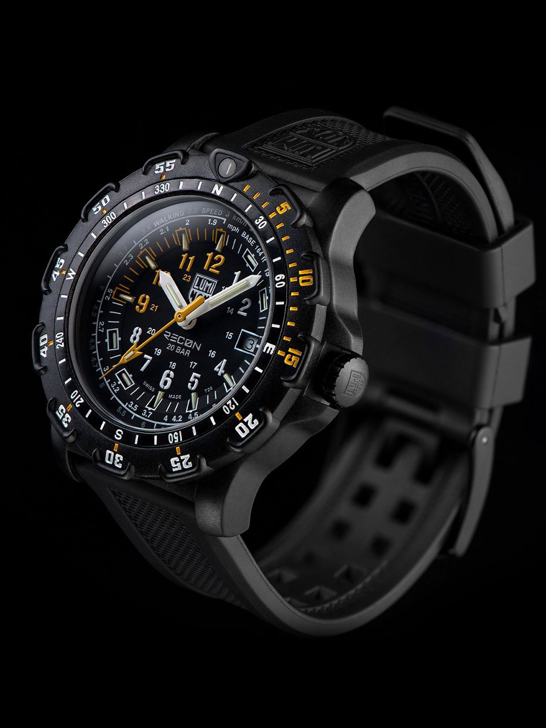 

Luminox Heritage Men Stainless Steel Straps Analogue Multi Function Watch, Black