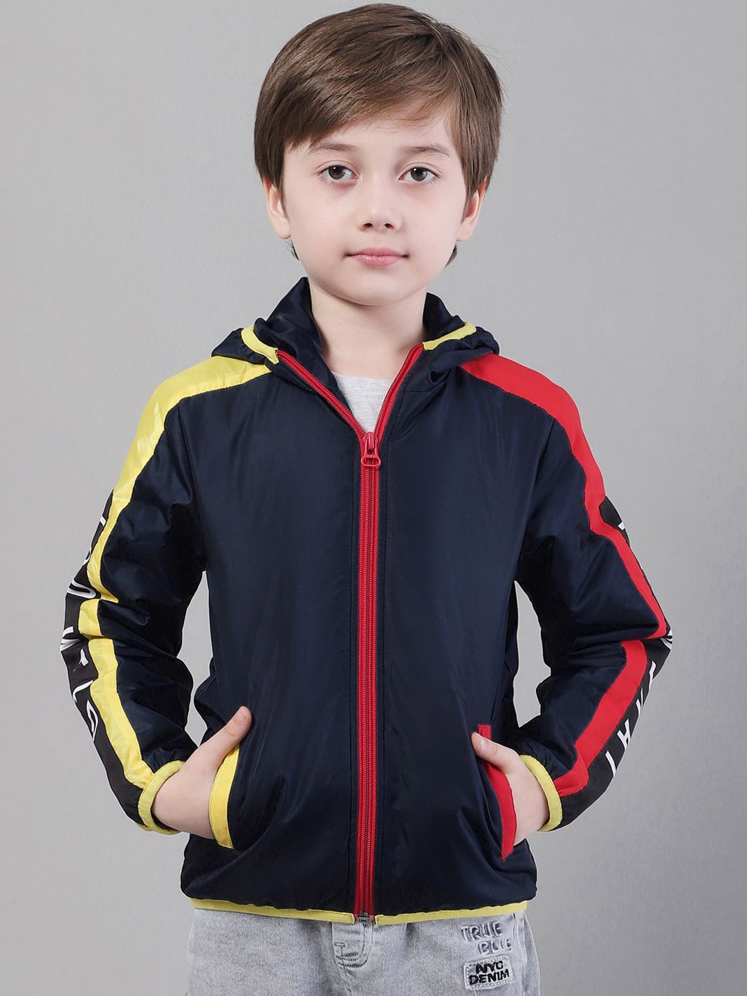 

HOUSE OF VEDAS Boys Colourblocked Lightweight Bomber Jacket, Navy blue