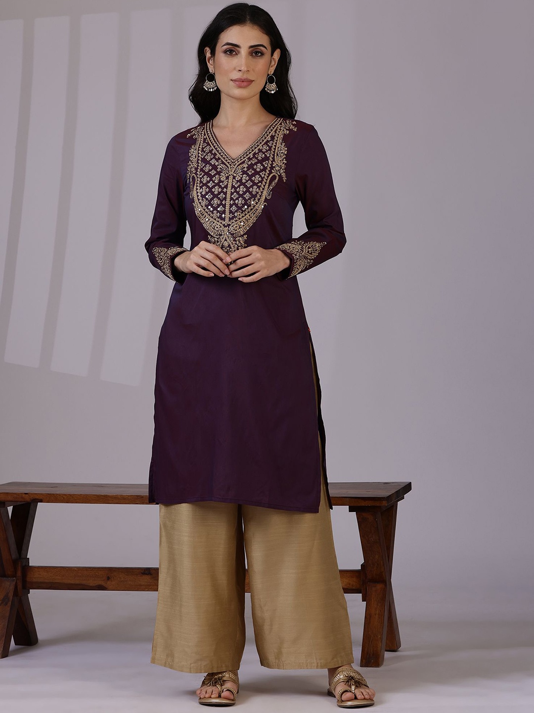 

W Purple Floral Yoke Design & Embroidered Sequinned V-Neck Straight Kurta