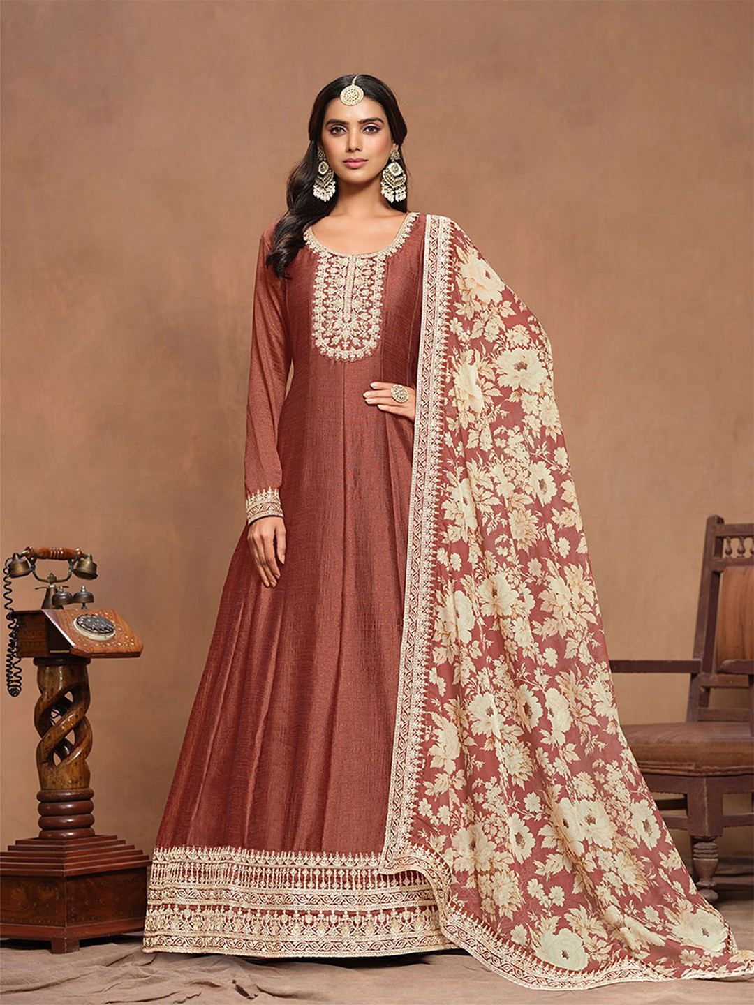 

ODETTE Ethnic Motifs Embroidered Panelled Sequinned Anarkali Kurta With Dupatta, Maroon
