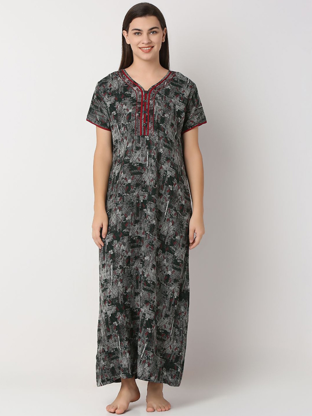 

Juliet Printed Maxi V-Neck Short Sleeves Nightdress, Green