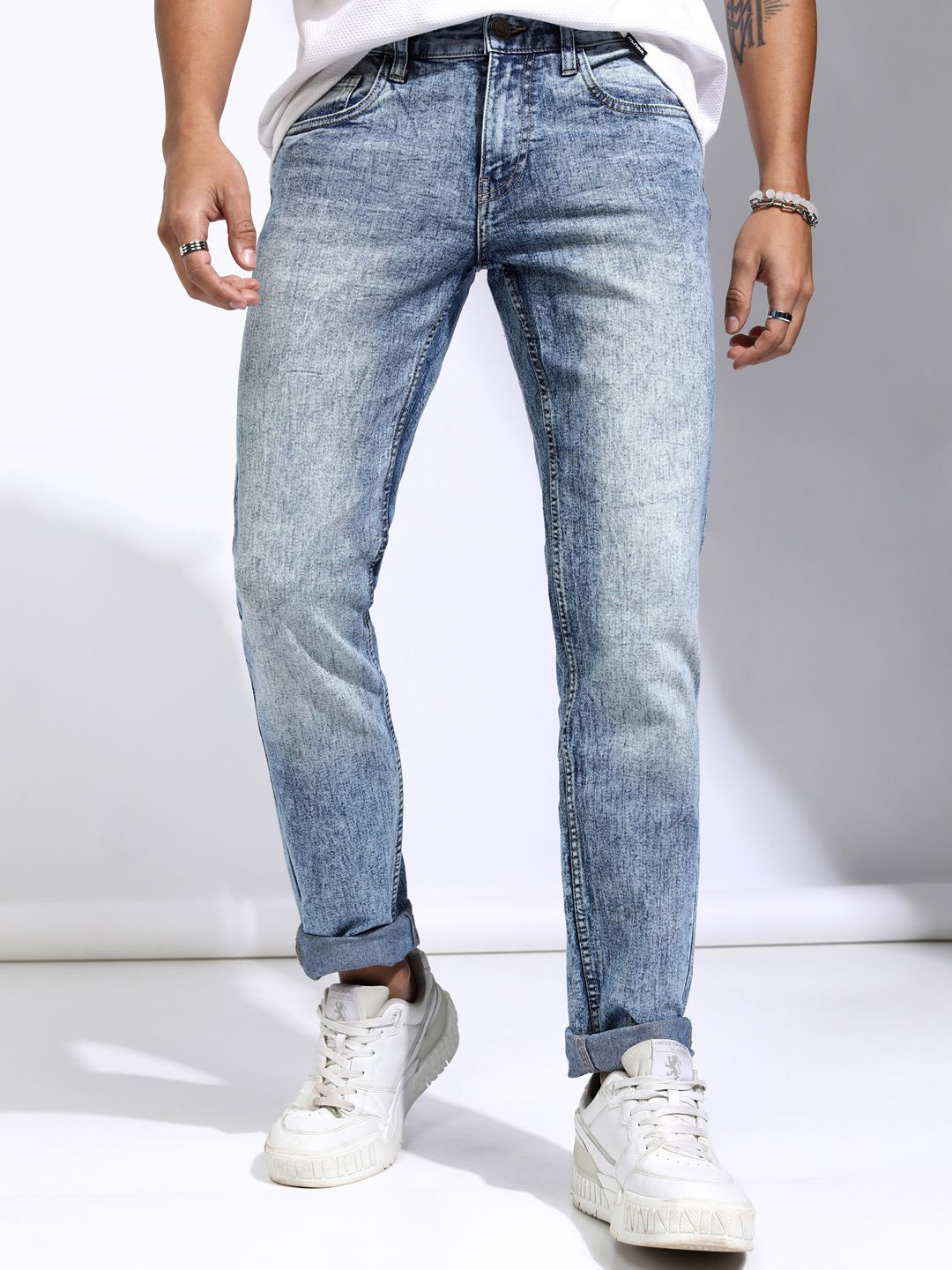 

HIGHLANDER Men Slim Fit Heavy Fade Stretchable Jeans, Blue