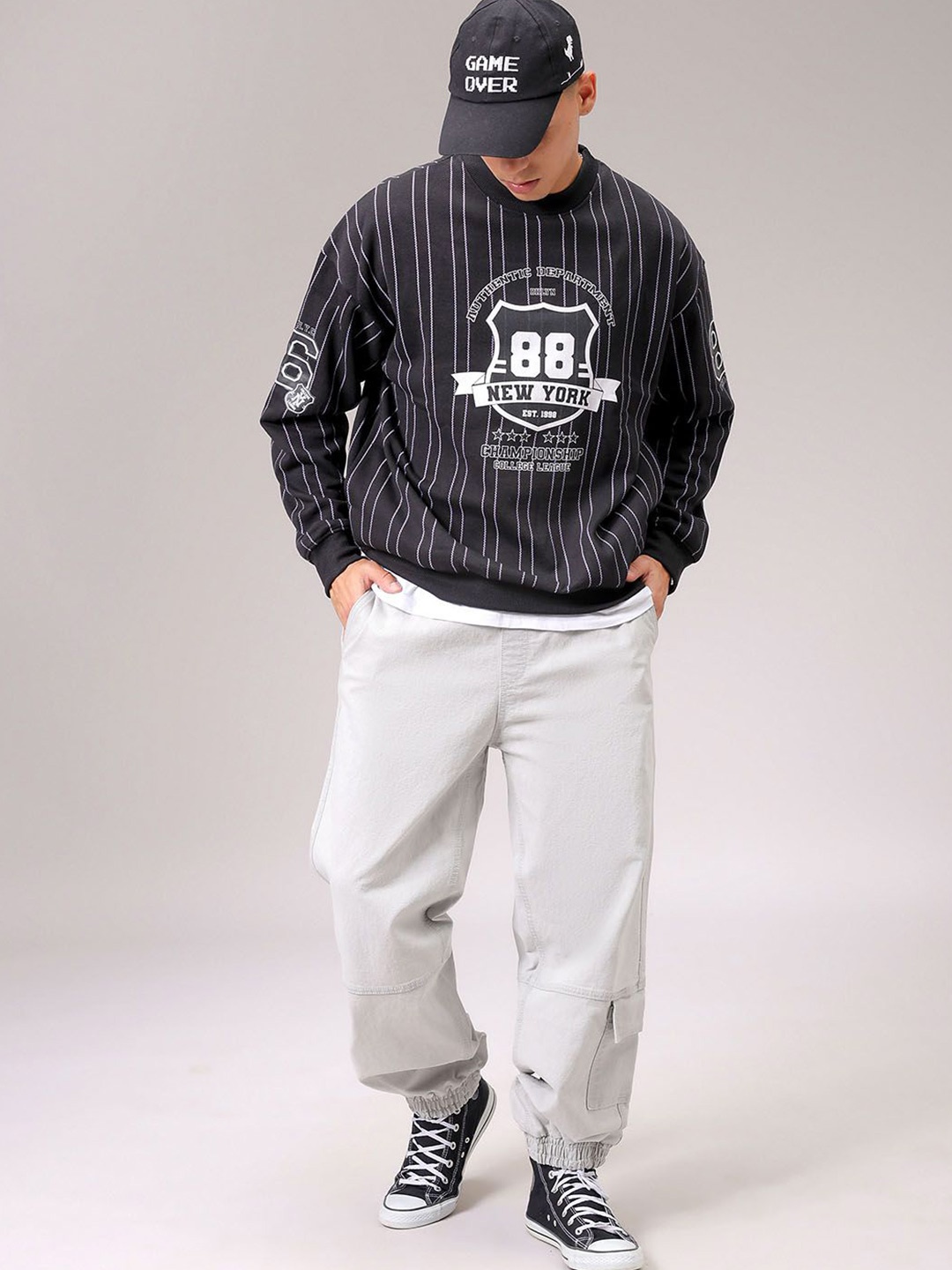 

The Indian Garage Co Men Striped Sweatshirt, Black