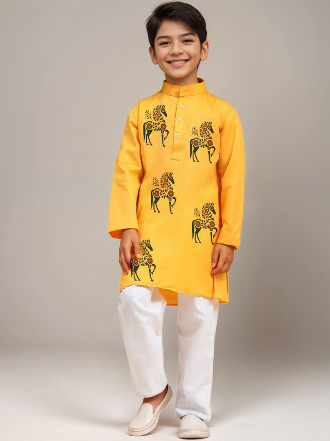

DEVOILER Boys Animal Printed Mandarin Collar Dupion Silk Straight Kurta, Yellow